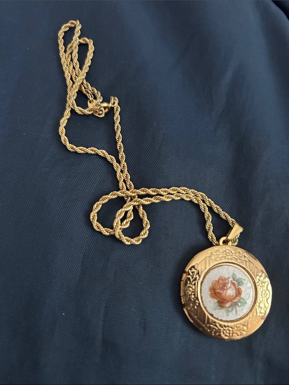 Vintage Gold Floral Portrait Locket Necklace